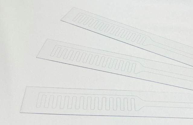 フィルムヒーター